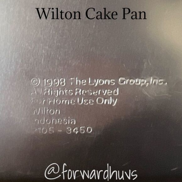 Vintage 1998 Wilton Barney Collectable Baking Cake Pan - Picture 5 of 8